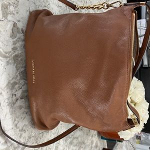 Beautiful Lightly used Michael Kors Bag